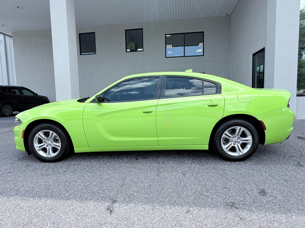 Used 2023 Dodge Charger SXT RWD image 5