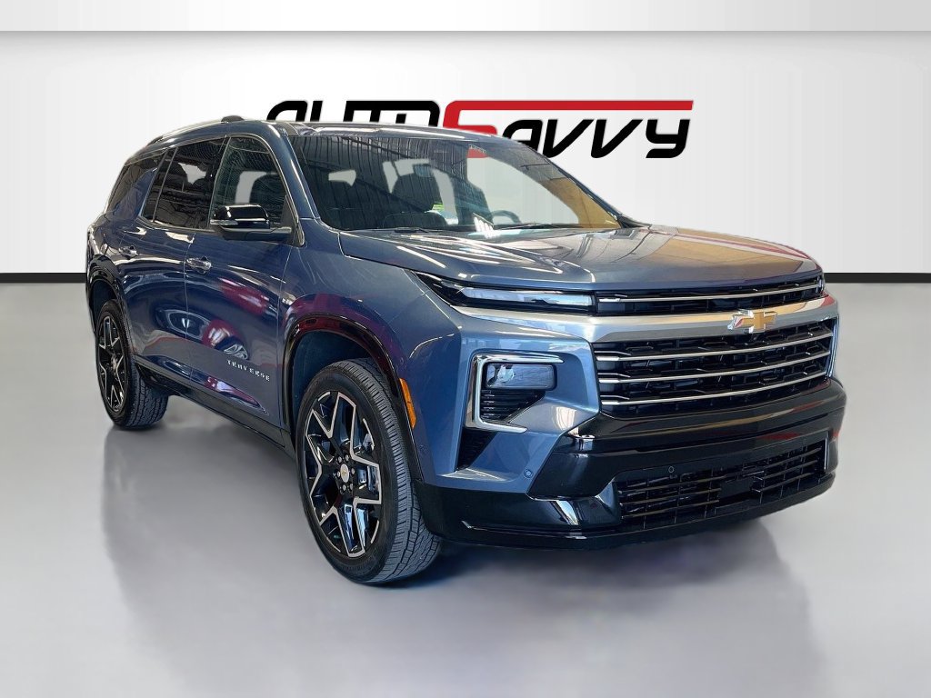 Used 2025 Chevrolet Traverse High Country