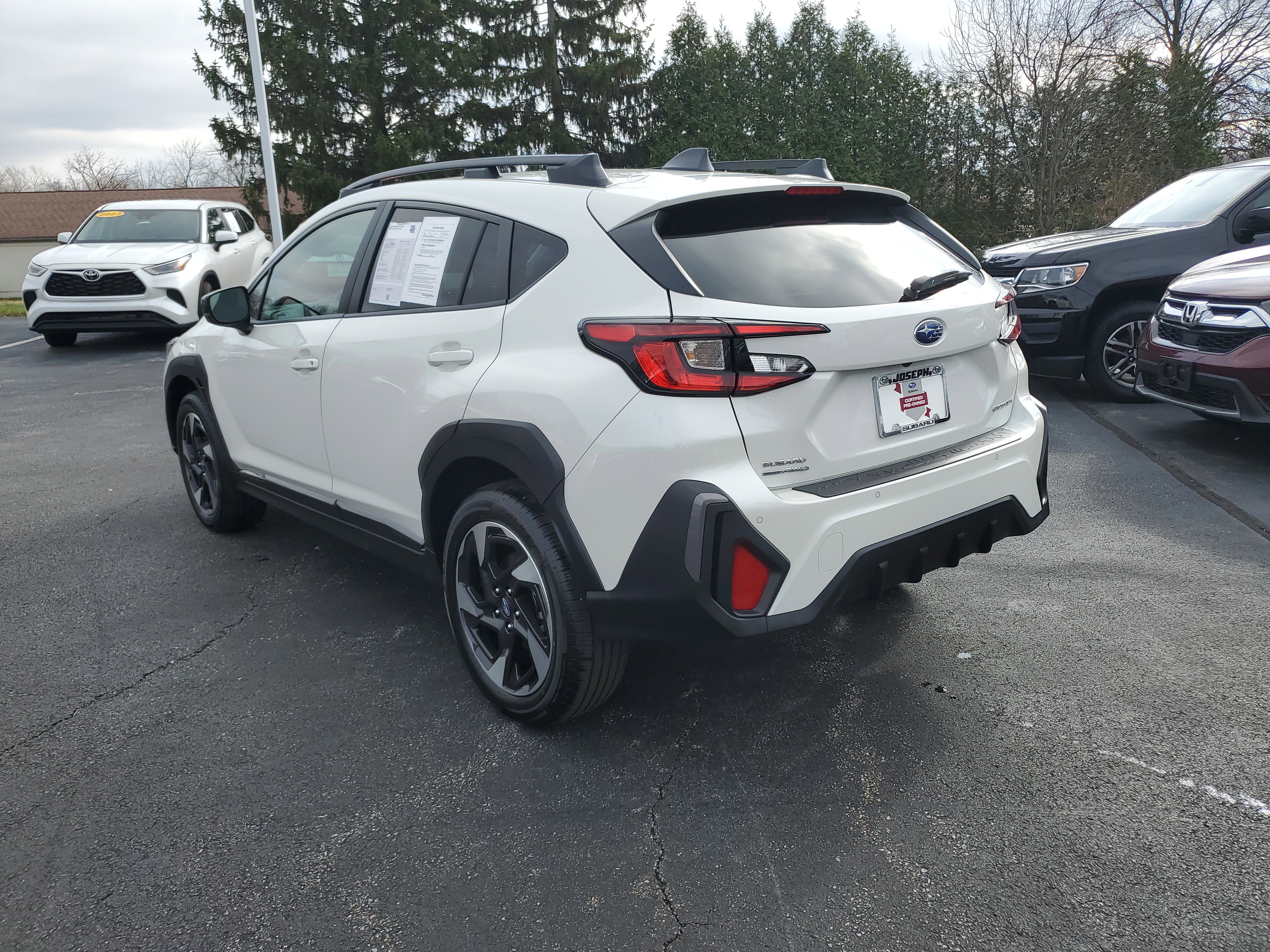 Certified 2025 Subaru Crosstrek 2.5i Limited w/ Crosstrek Mirror Package image 2