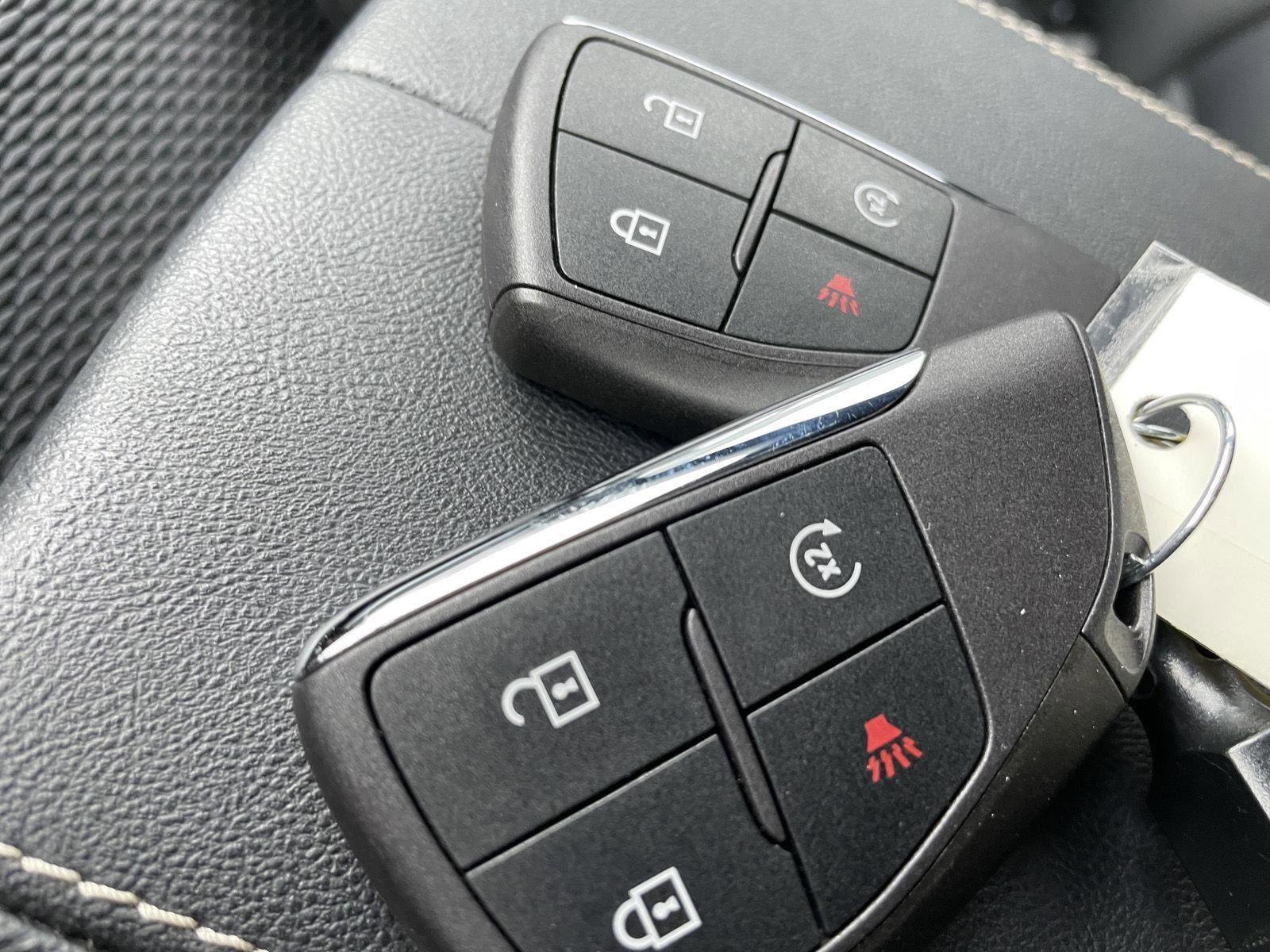 Used 2025 GMC Terrain Elevation AWD/4WD image 32