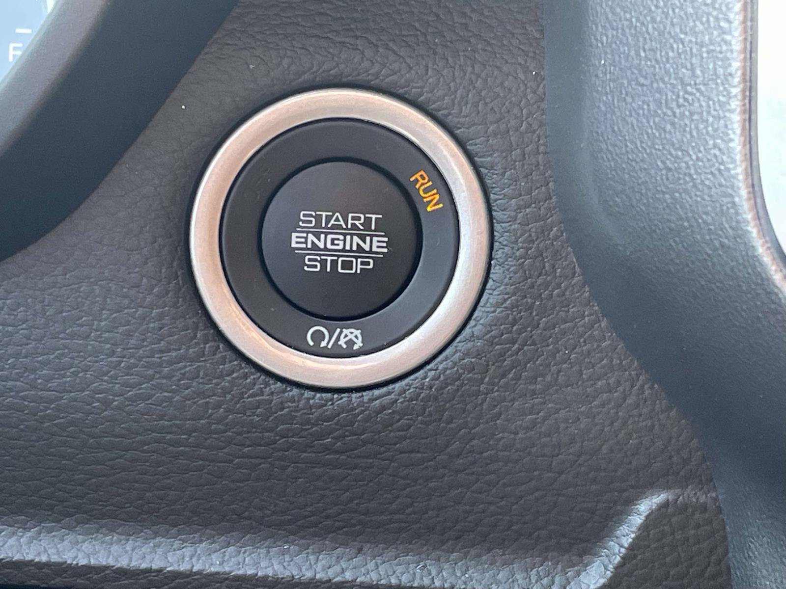 Used 2025 RAM 1500 Big Horn AWD/4WD image 23