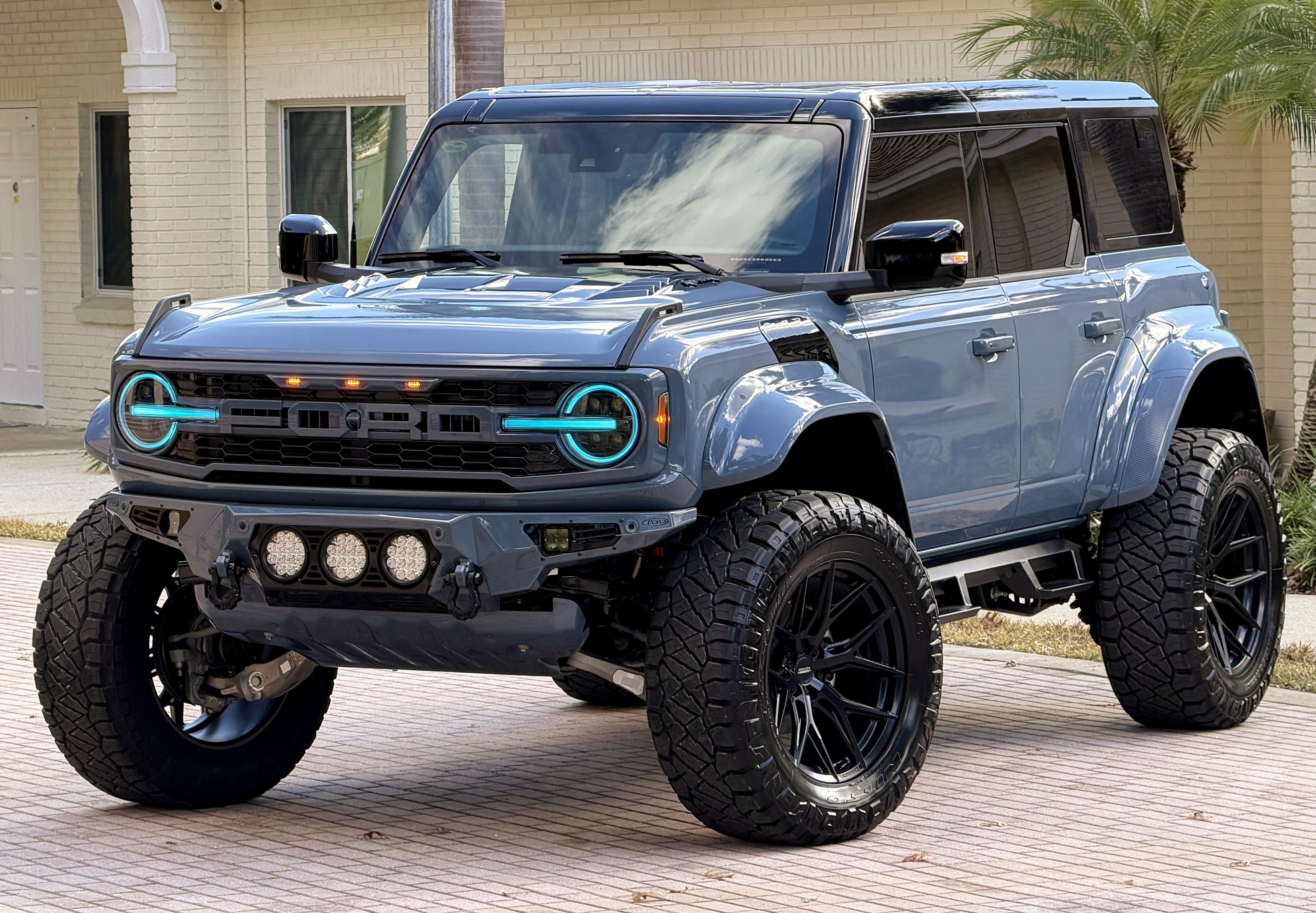Used 2025 Ford Bronco Raptor AWD/4WD image 7
