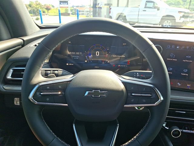New 2026 Chevrolet Traverse LT w/ Midnight/Sport Edition FWD image 16