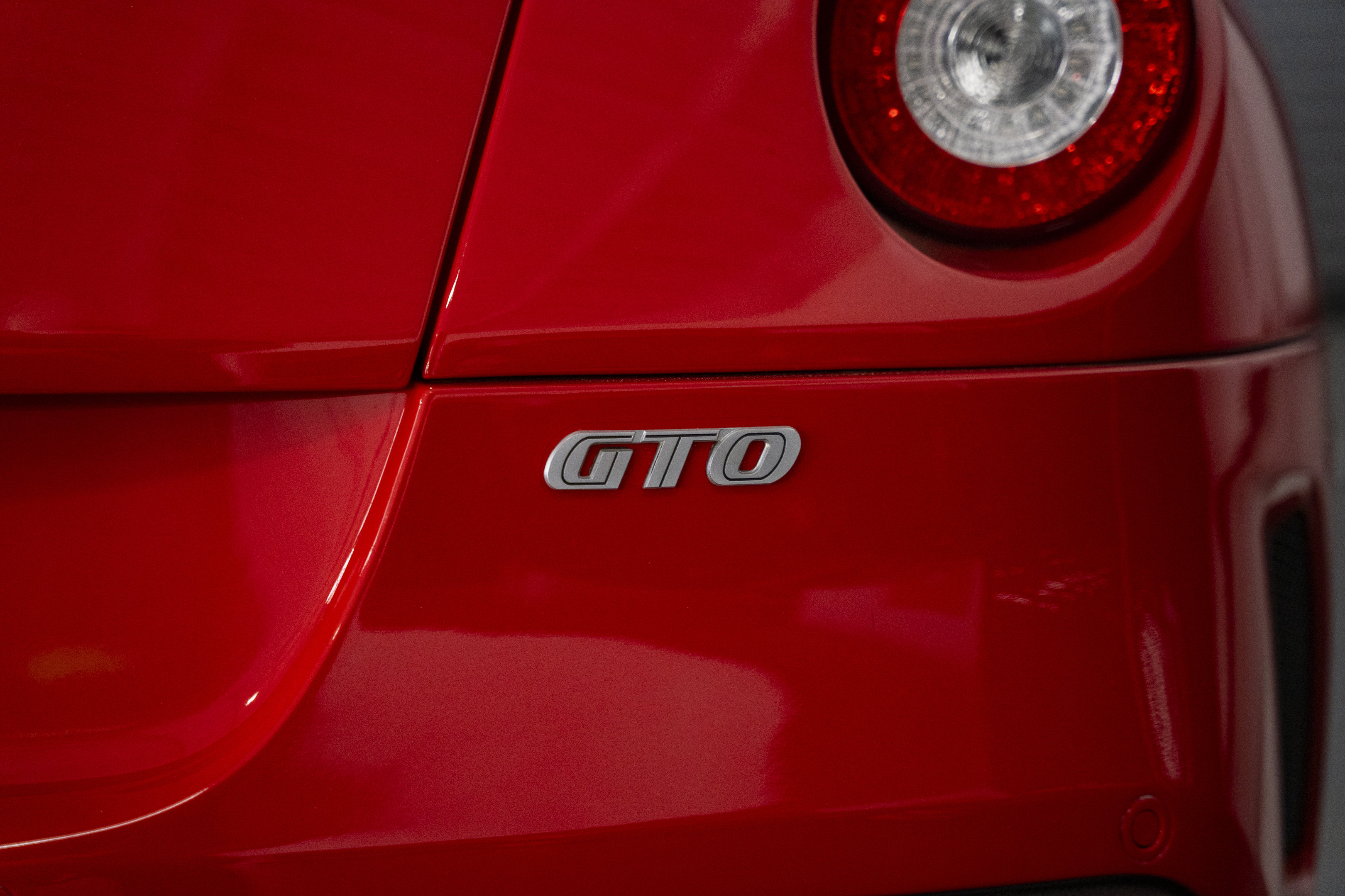 Used 2011 Ferrari 599 GTO RWD image 25