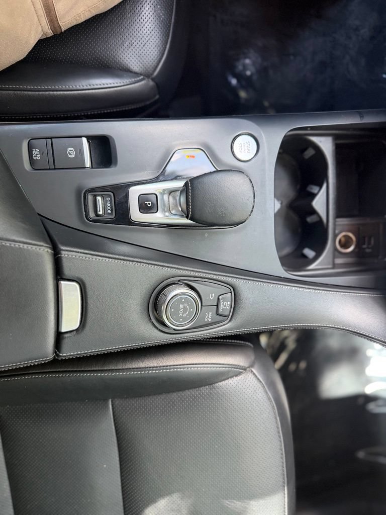 Used 2019 INFINITI QX50 Essential w/ Premium Heat Package FWD image 25