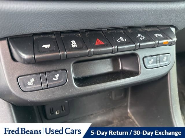 Used 2021 Chevrolet Colorado Z71 AWD/4WD image 24