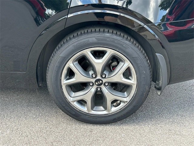 Used 2019 Kia Sorento SX image 13