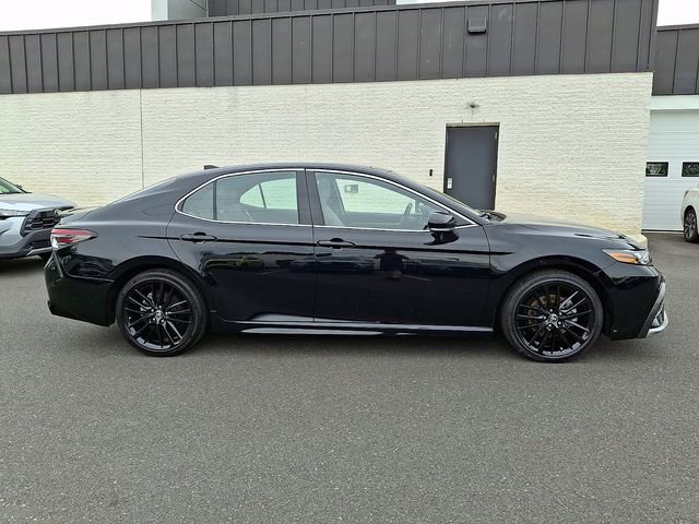 Certified 2022 Toyota Camry XSE FWD image 7