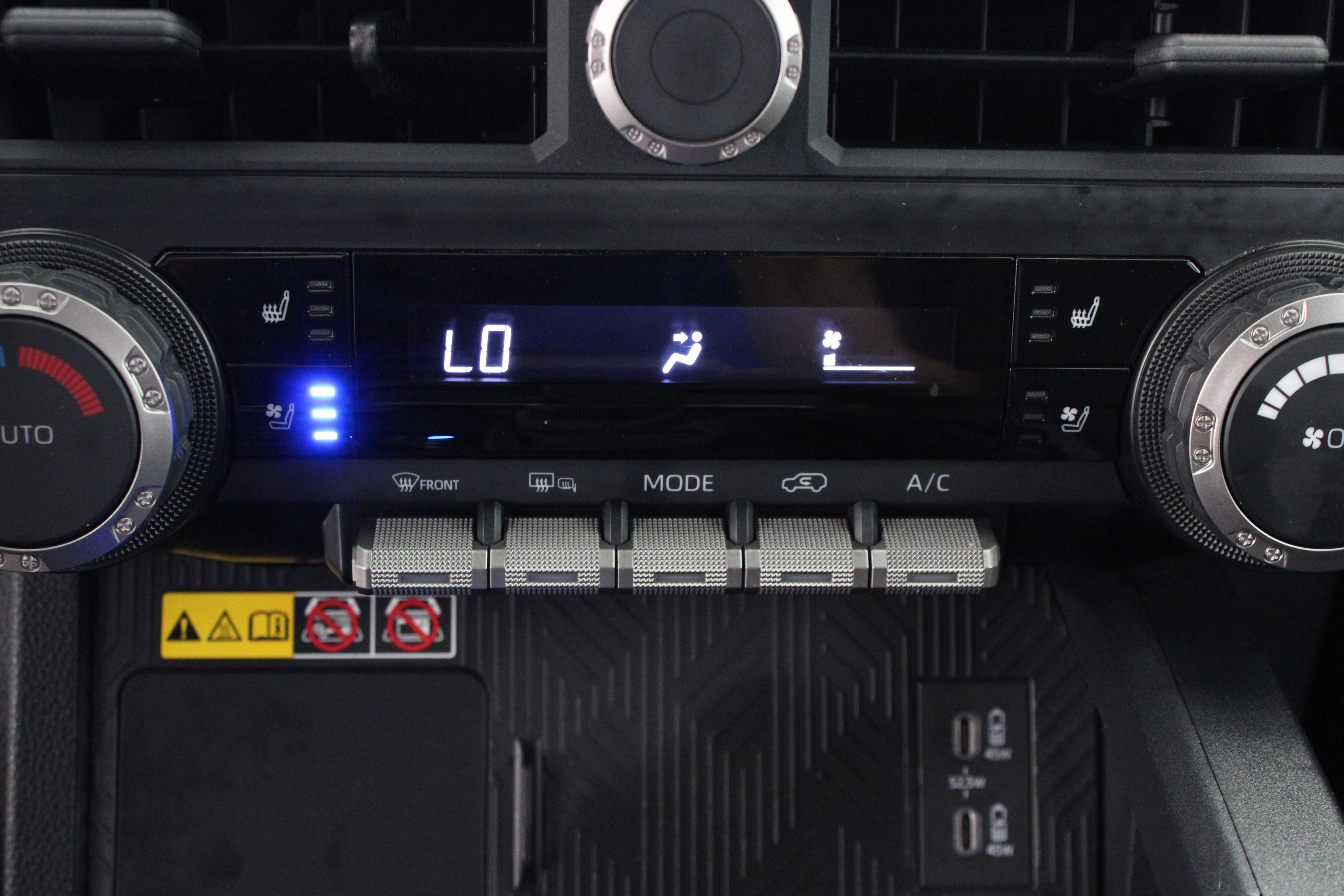 Used 2025 Toyota 4Runner TRD Off-Road Premium w/ Tow Technology Package AWD/4WD image 22
