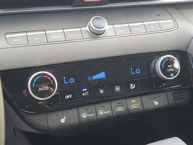 Certified 2023 Hyundai Elantra SEL w/ Convenience Package image 22