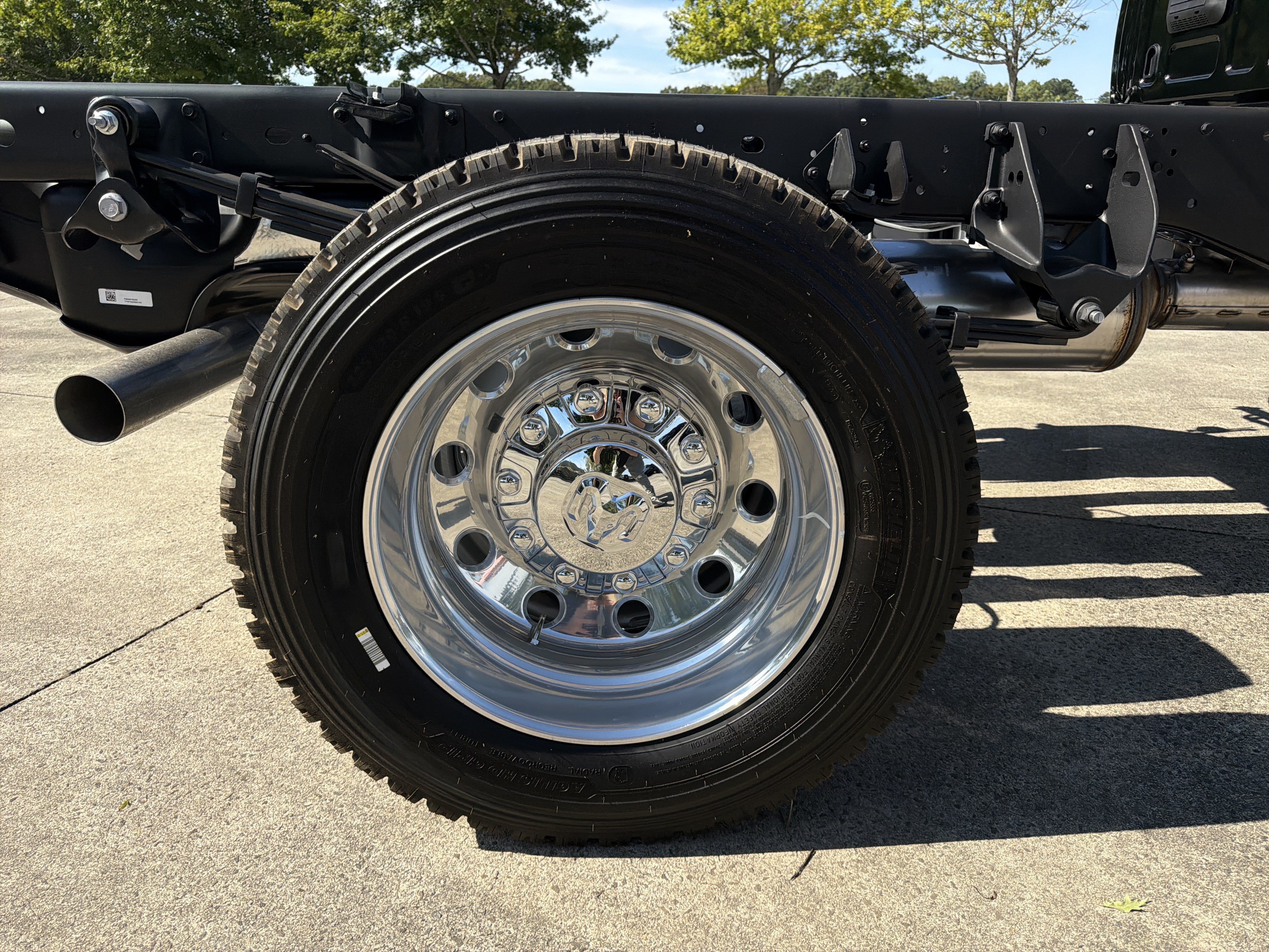 New 2027 RAM 5500 4x4 Crew Cab image 17