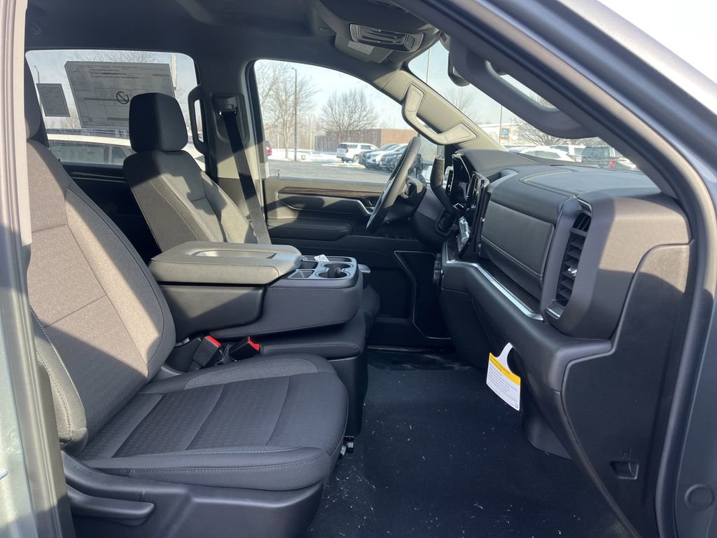 New 2026 Chevrolet Silverado 2500 LT w/ All Star Edition image 16