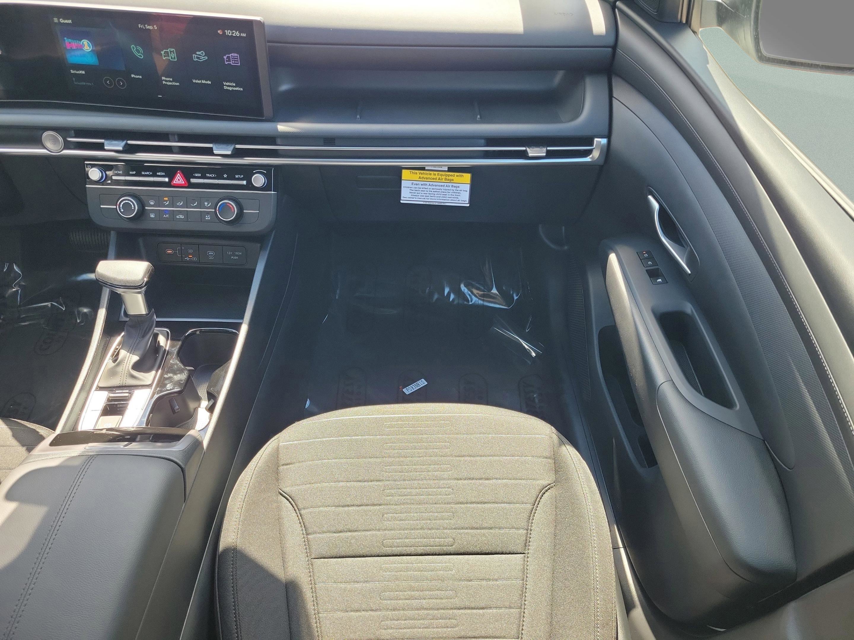 New 2026 Hyundai Santa Cruz SE image 12