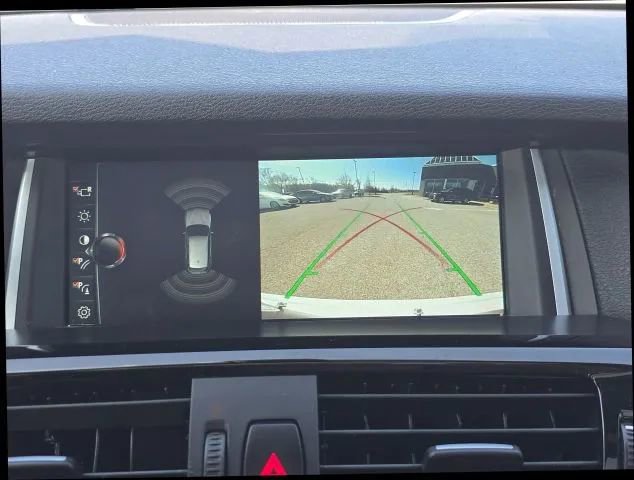 Used 2017 BMW X3 xDrive28i image 26