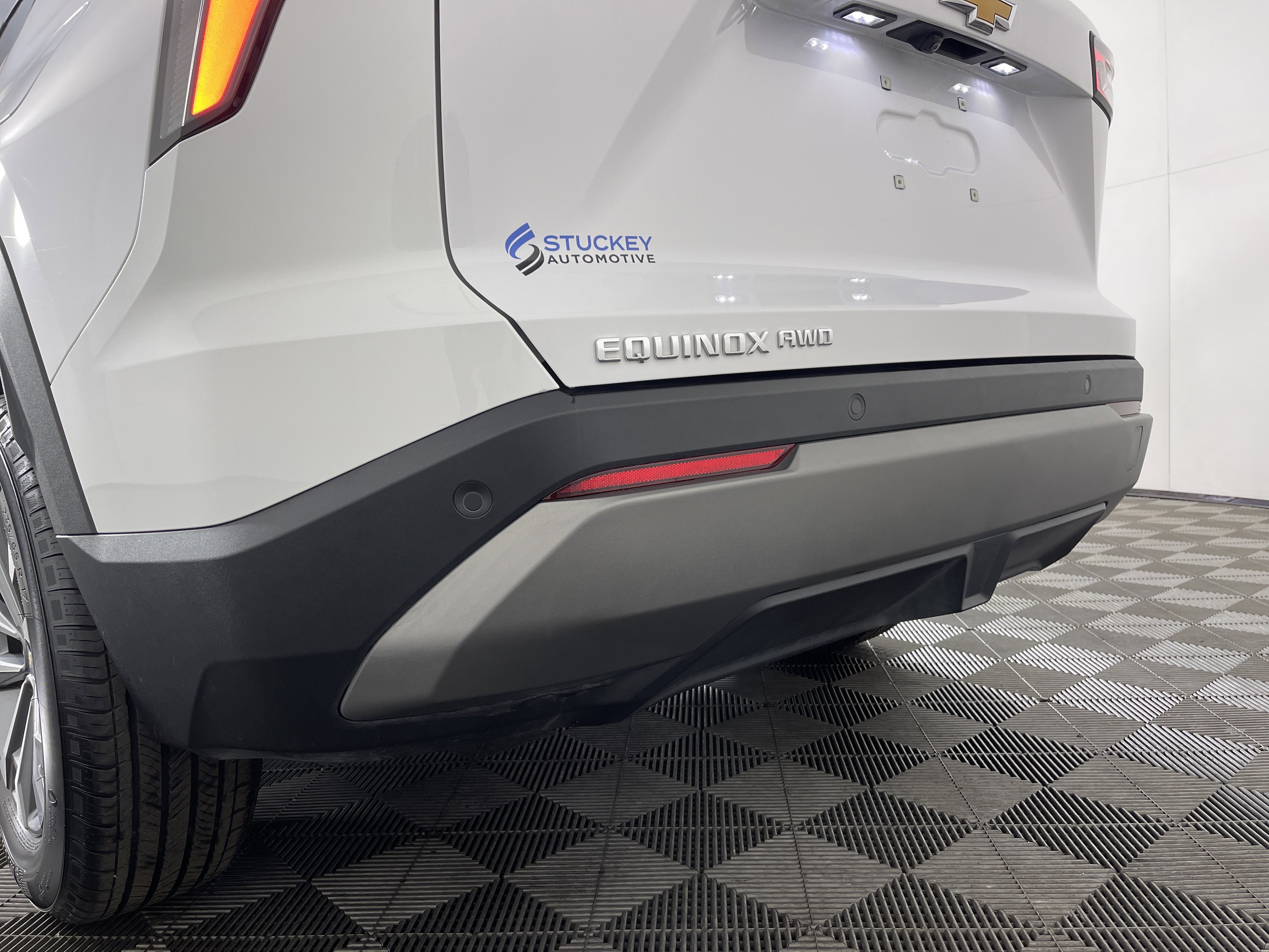 Used 2025 Chevrolet Equinox LT image 6