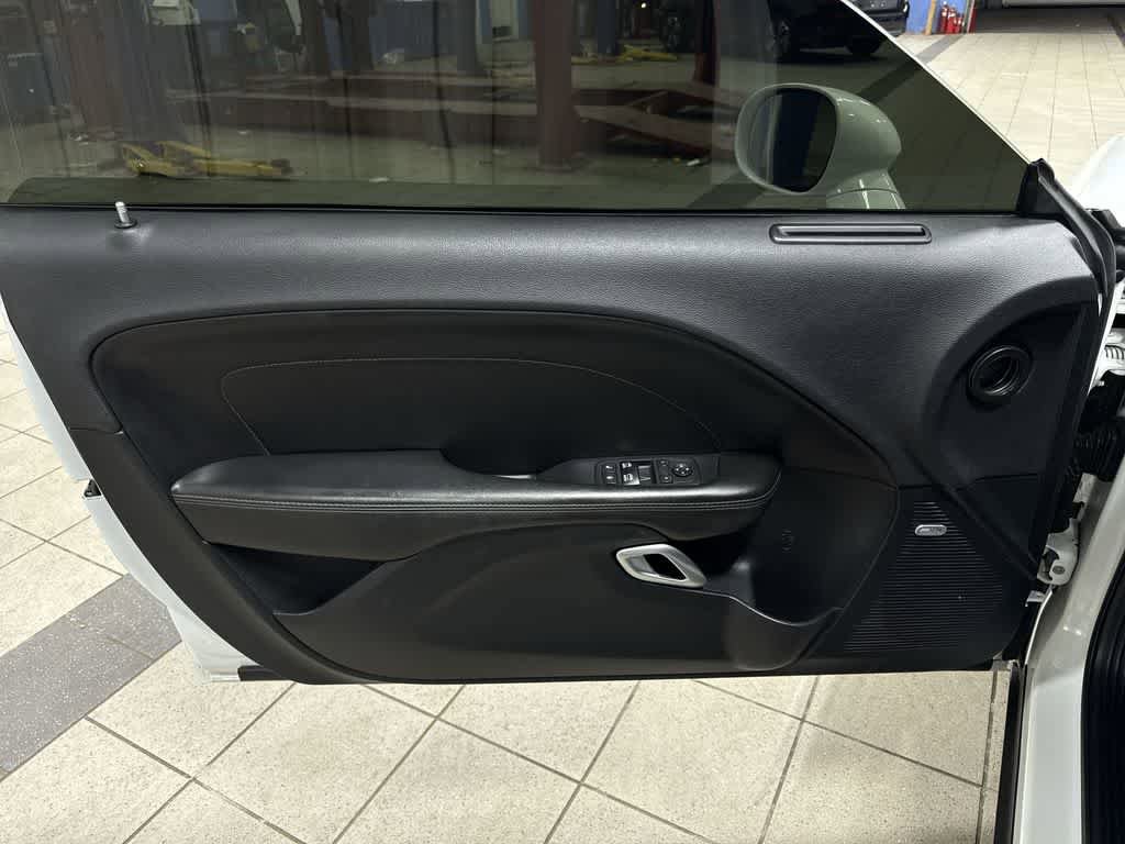 Used 2018 Dodge Challenger R/T Scat Pack w/ Leather Interior Group image 29