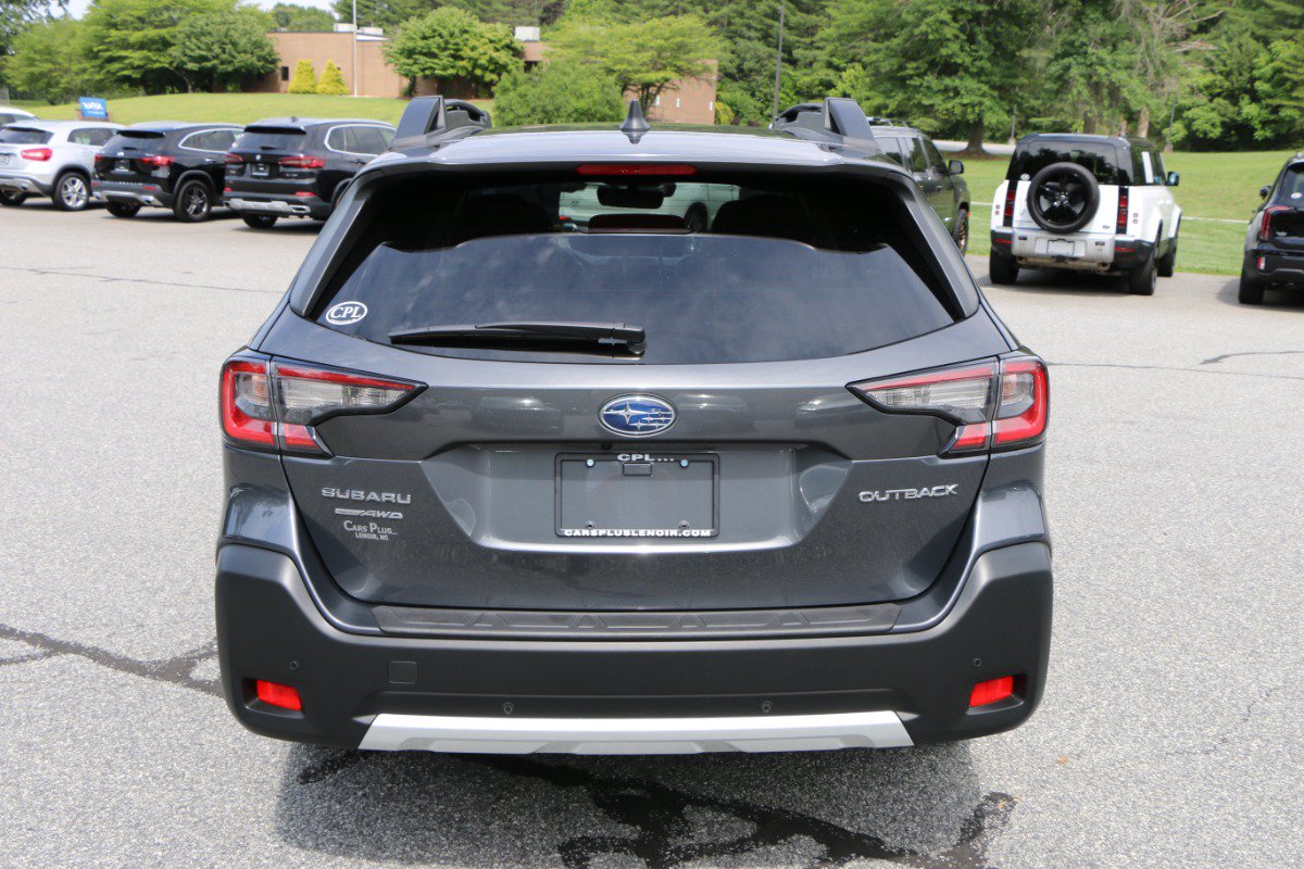 Used 2024 Subaru Outback Limited AWD/4WD image 4