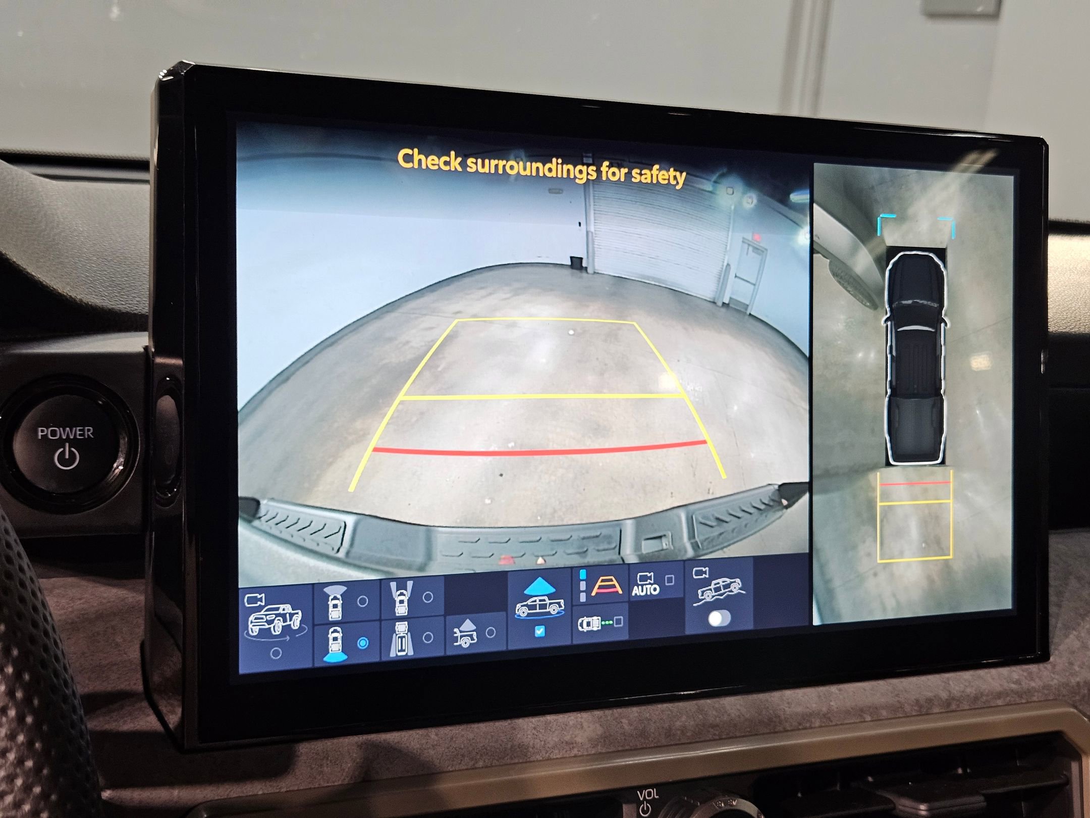 Used 2024 Toyota Tacoma 4x4 Double Cab Hybrid image 30