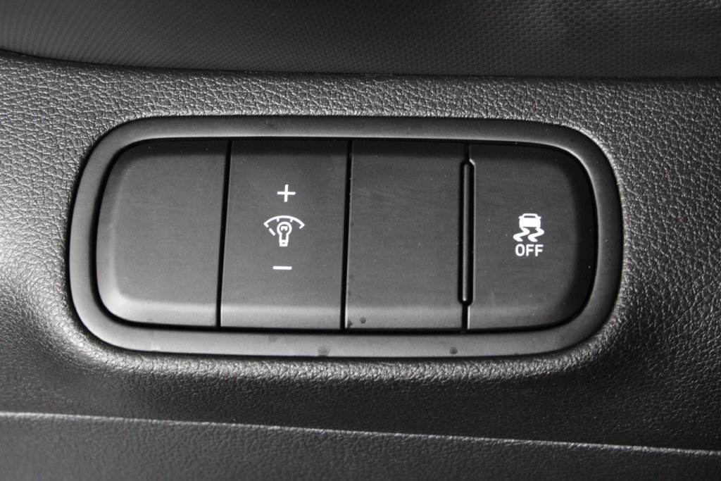 Certified 2026 Hyundai Venue SE FWD image 24