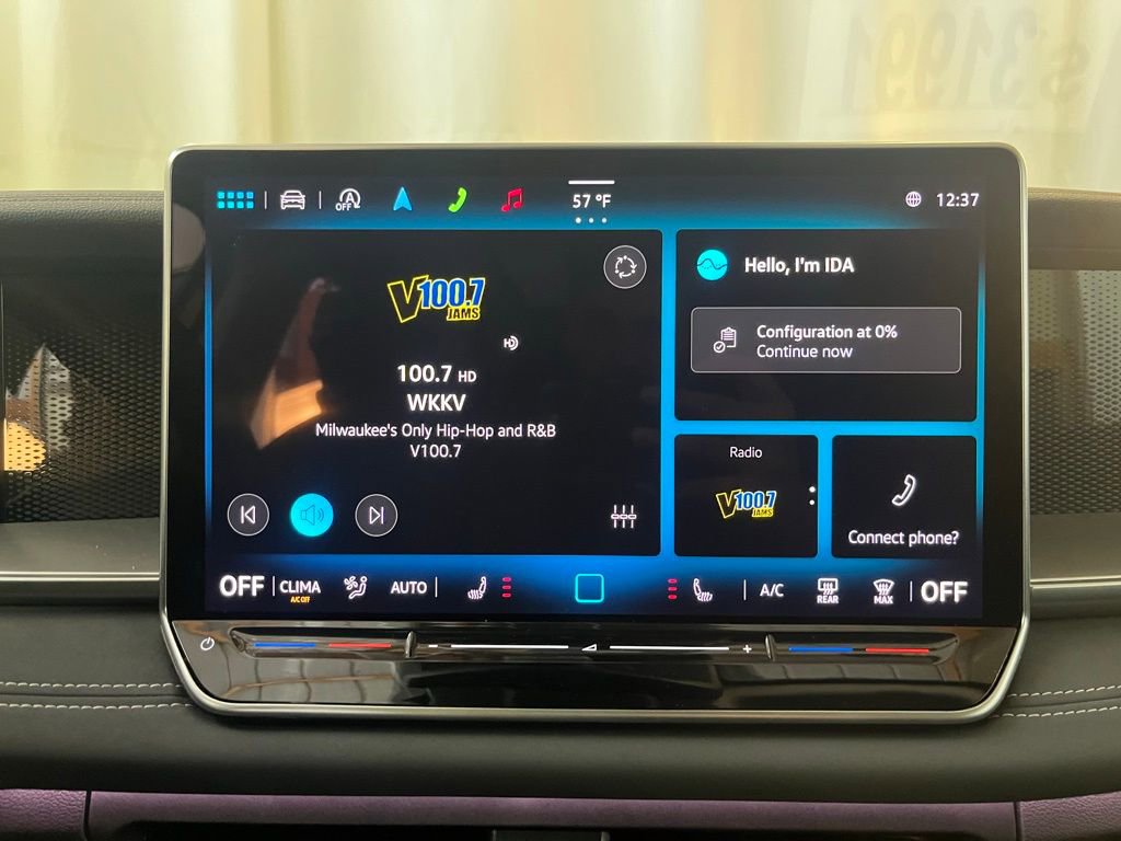Certified 2025 Volkswagen Tiguan SE AWD/4WD image 18