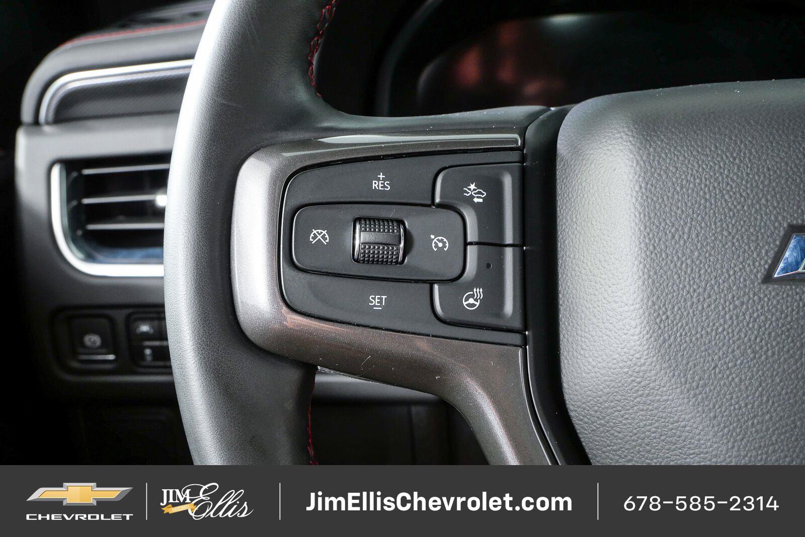 Certified 2024 Chevrolet Suburban RST w/ Luxury Package RWD image 10