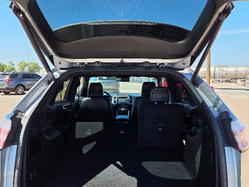 Used 2020 Ford Edge ST w/ Equipment Group 401A AWD/4WD image 37