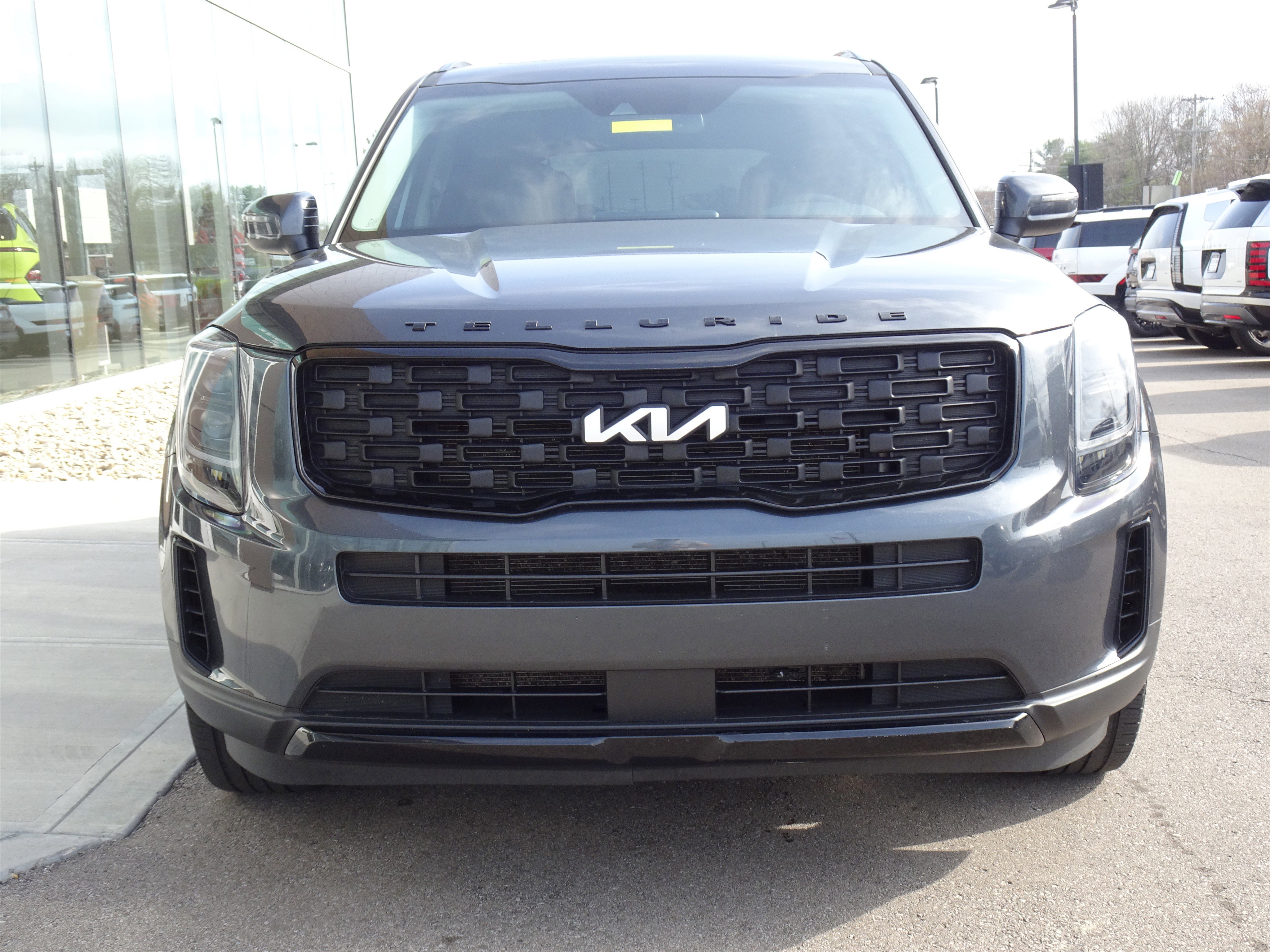Used 2022 Kia Telluride EX w/ EX Premium Package image 7