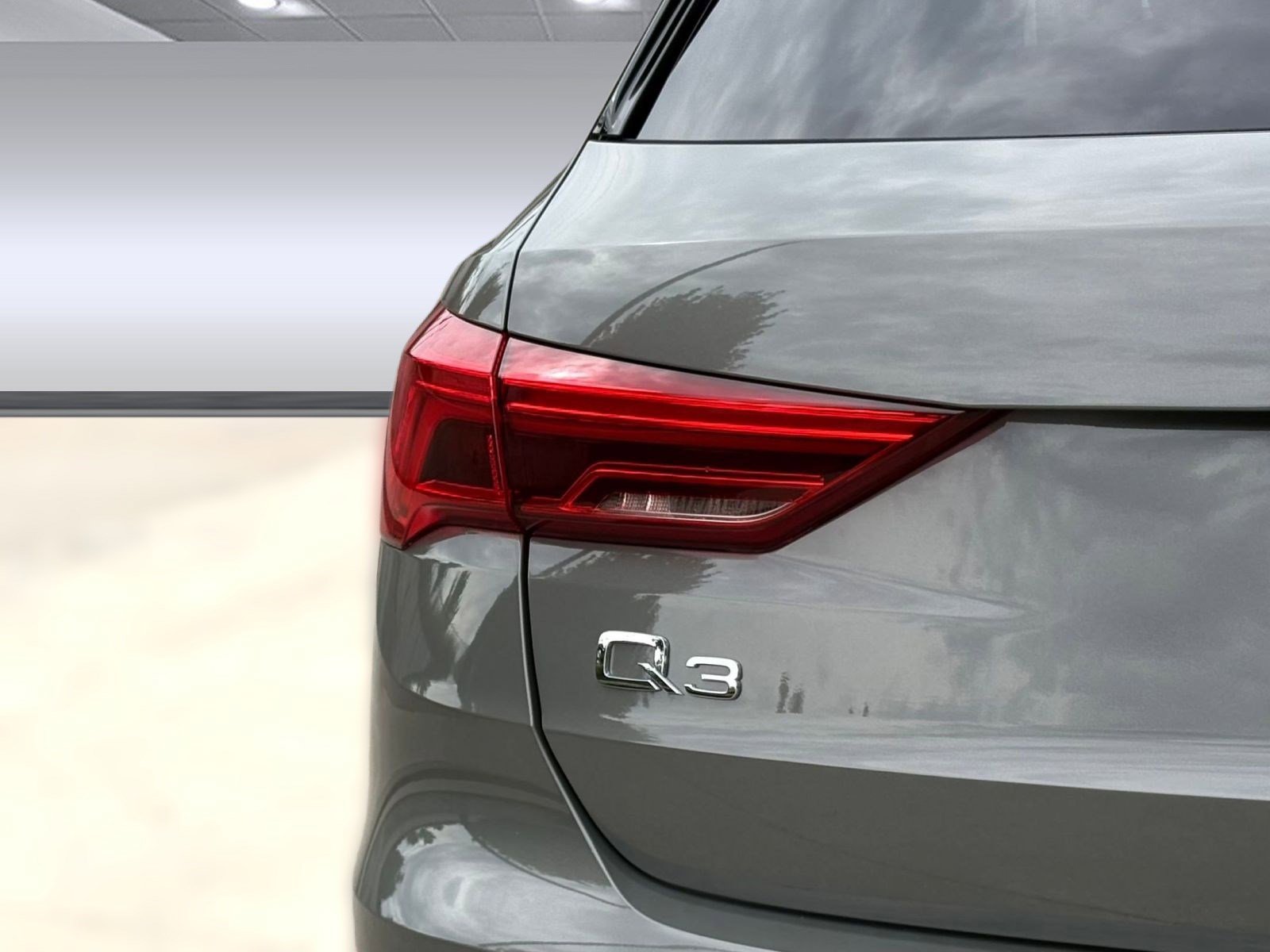 New 2025 Audi Q3 2.0T Premium Plus image 13