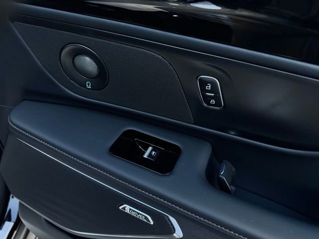 New 2026 Lincoln Nautilus Premier w/ Equipment Group 102A image 16