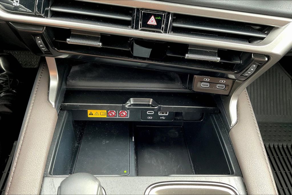 Used 2024 Lexus RX 450h AWD w/ Convenience Package image 15