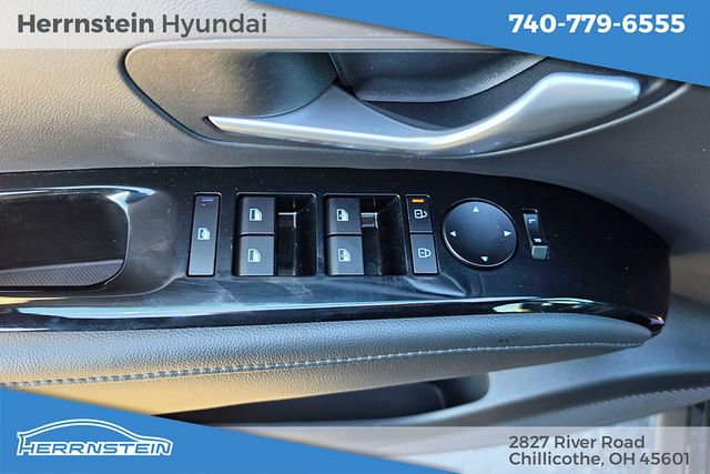 Used 2025 Hyundai Santa Cruz XRT image 13