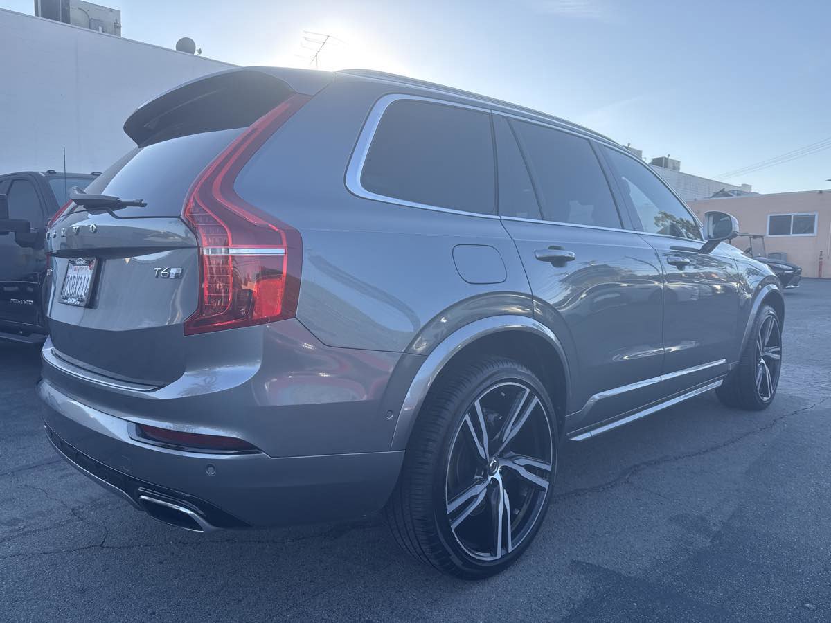 Used 2016 Volvo XC90 T6 R-Design w/ Protection Package Plus image 10