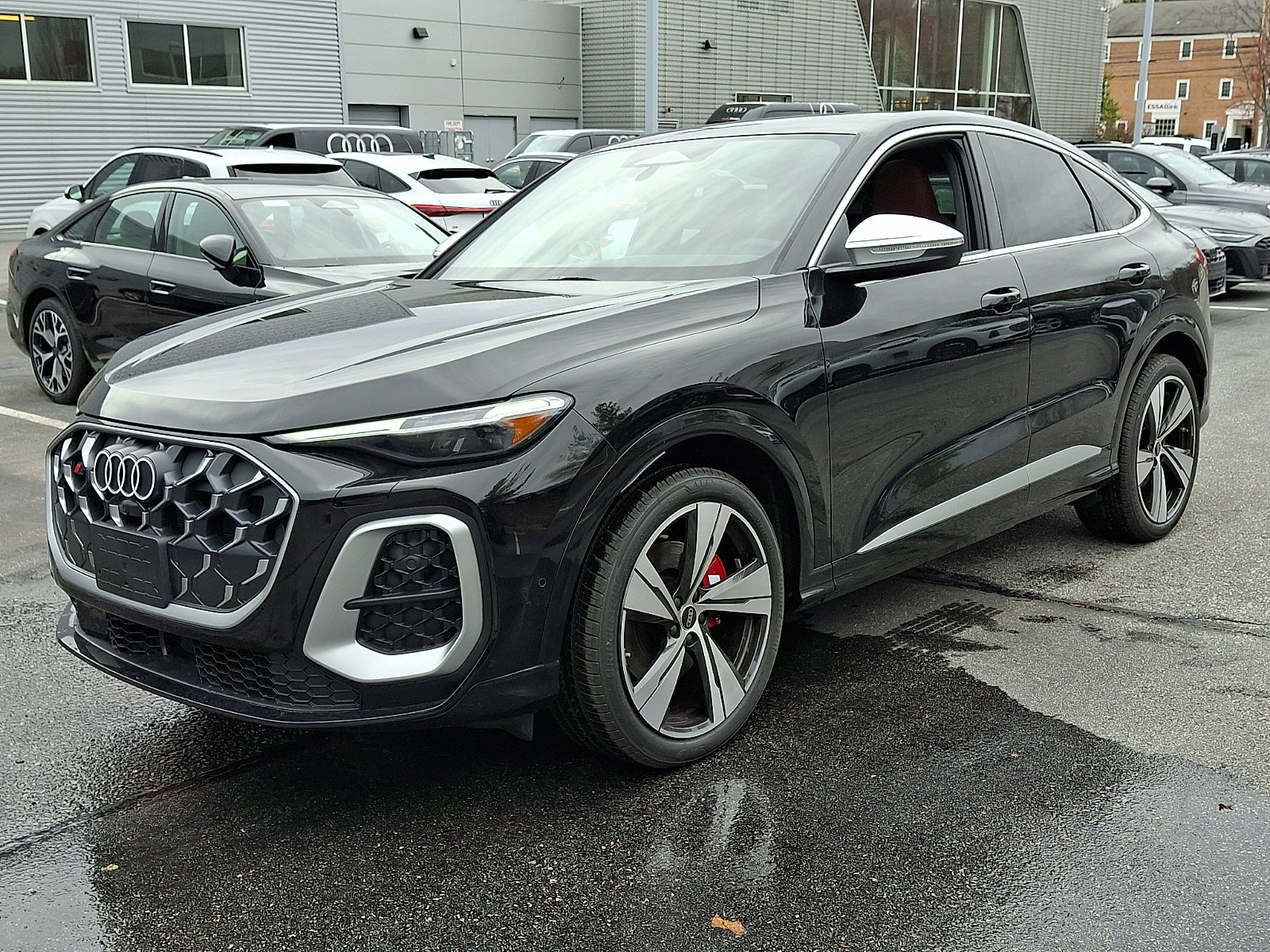 New 2026 Audi SQ5 Premium Plus image 2