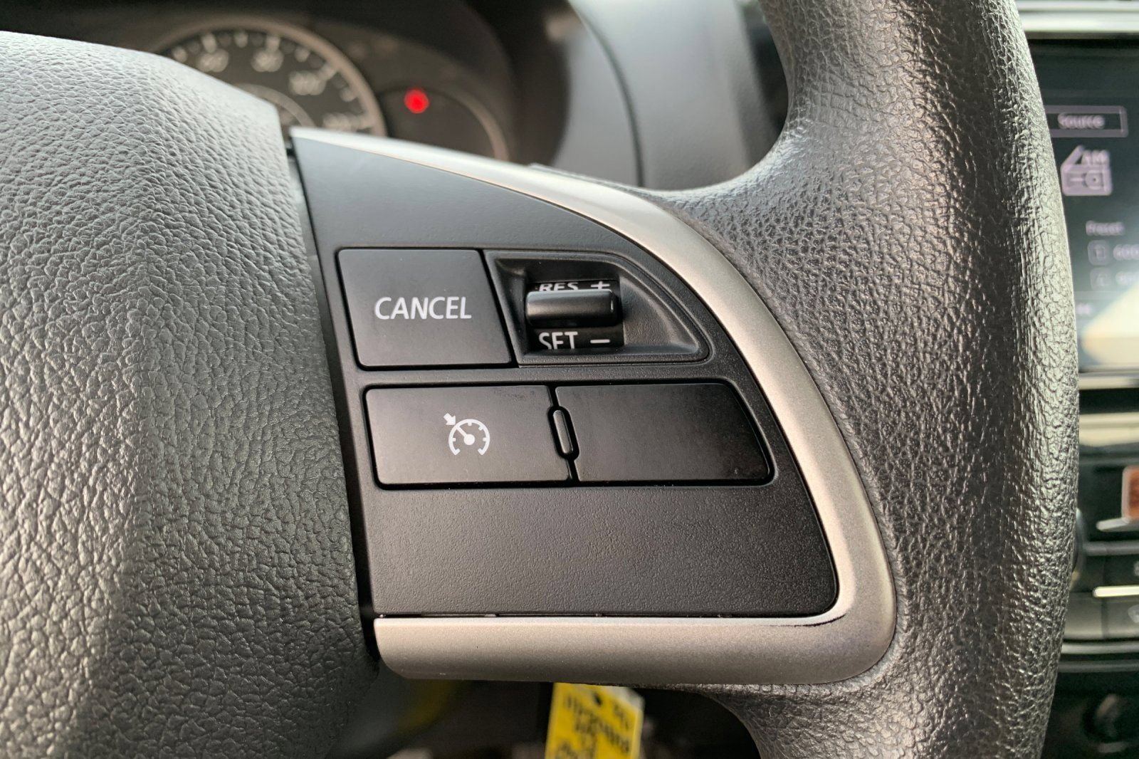 Used 2024 Mitsubishi Mirage G4 ES FWD image 29