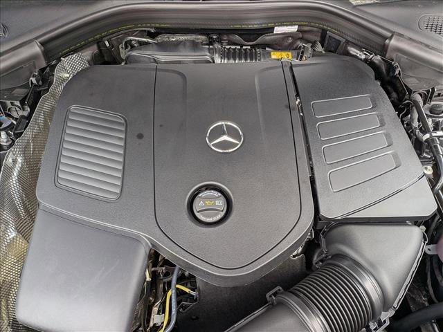 New 2026 Mercedes-Benz GLC 300 image 16