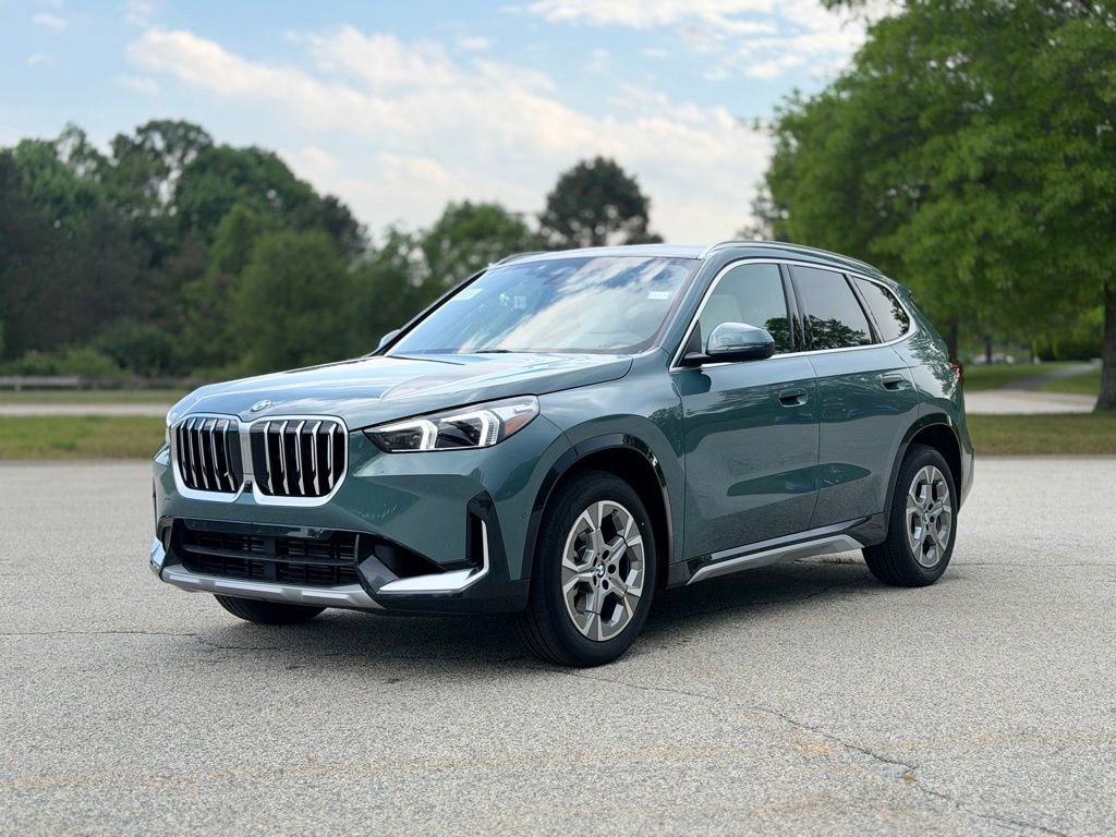 New 2026 BMW X1 xDrive28i w/ Technology Package AWD/4WD image 1