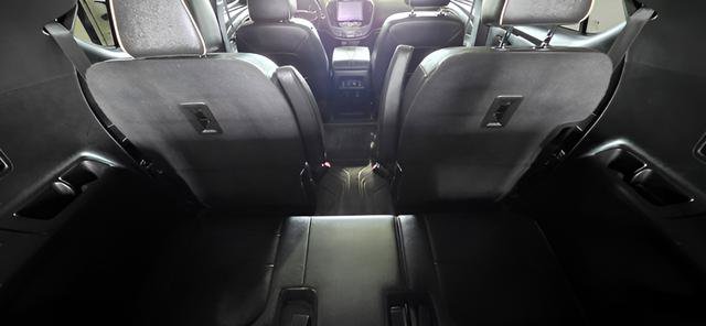 Used 2023 Chevrolet Traverse Premier w/ Redline Edition AWD/4WD image 28