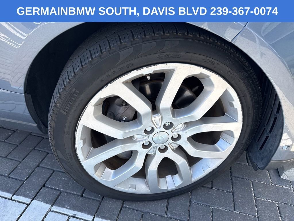 Used 2019 Land Rover Range Rover HSE image 25