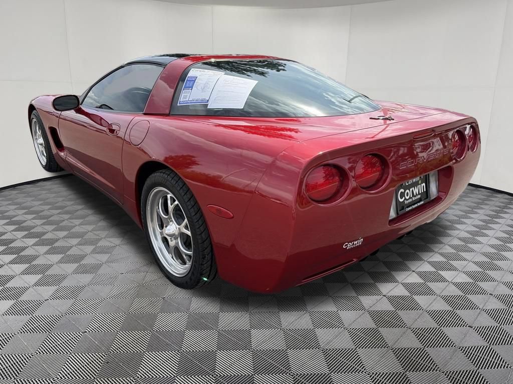 Used 1999 Chevrolet Corvette Coupe w/ Memory Pkg RWD image 7
