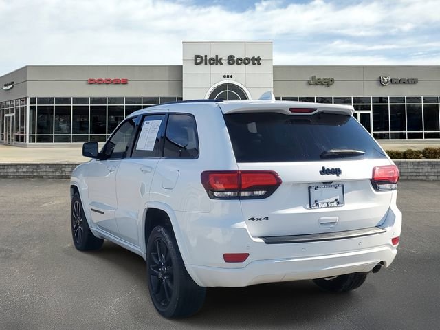 Used 2019 Jeep Grand Cherokee Altitude image 3