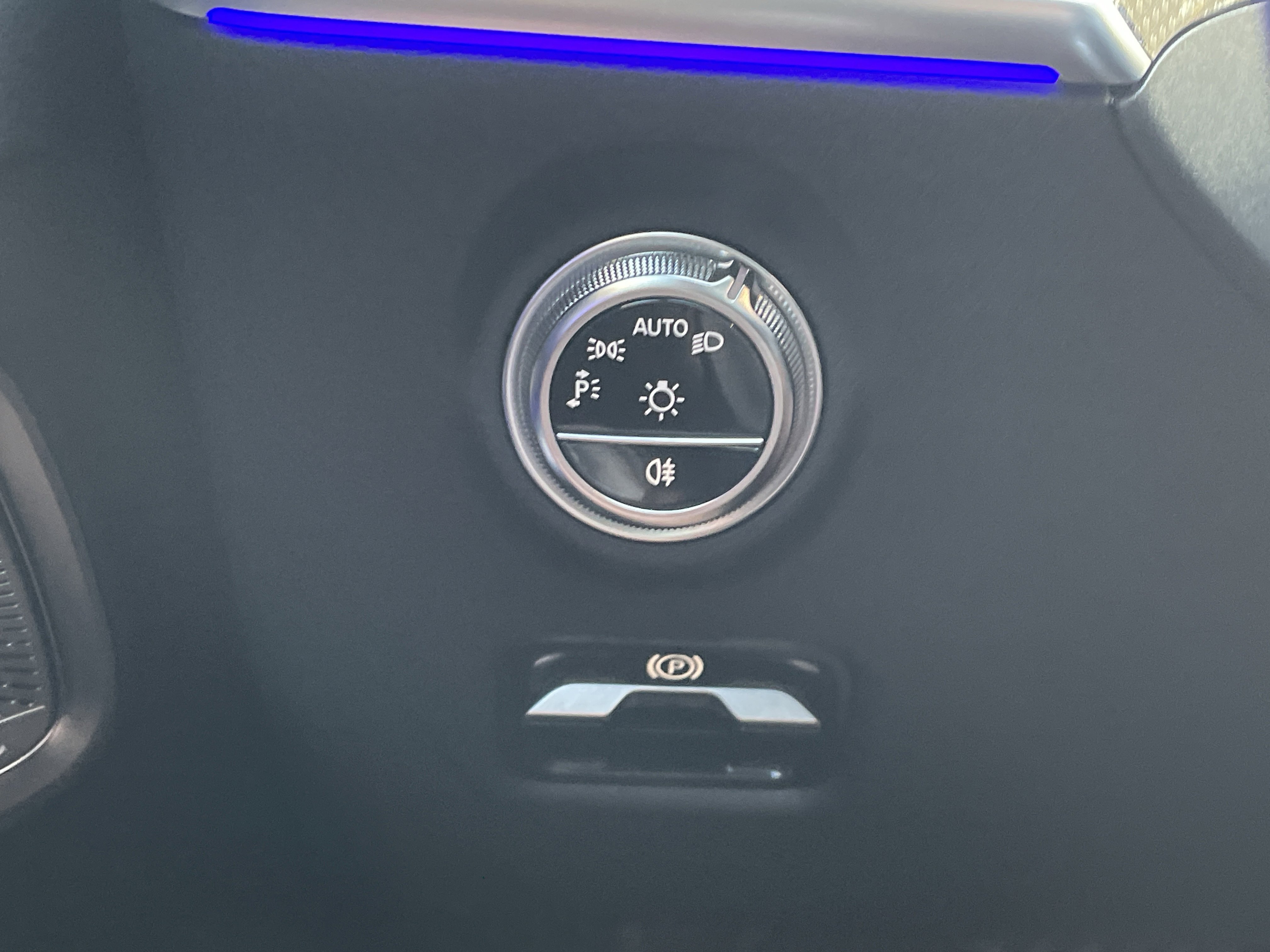 Certified 2024 Mercedes-Benz CLE 450 4MATIC Coupe image 22