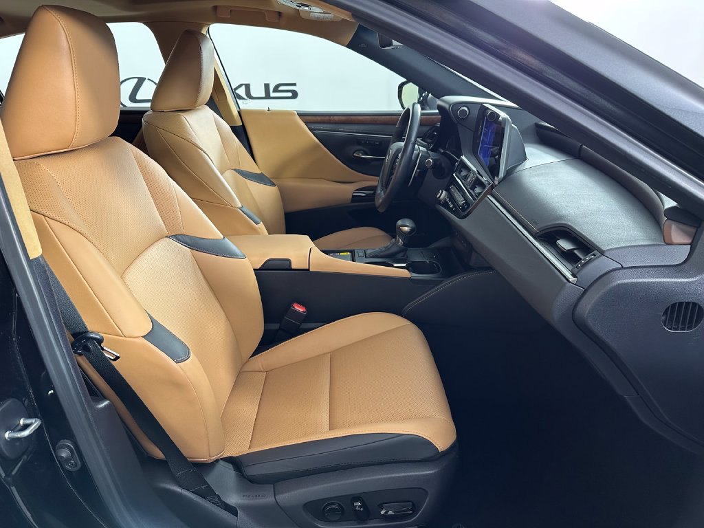 Used 2024 Lexus ES 350 w/ Premium Package FWD image 22