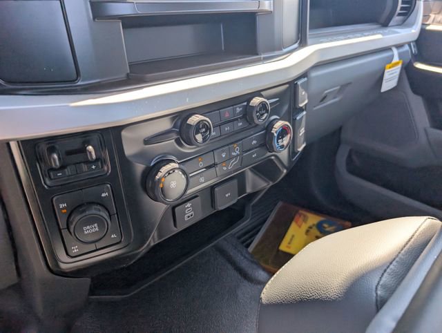 New 2026 Ford F250 XL w/ XL Chrome Package image 20