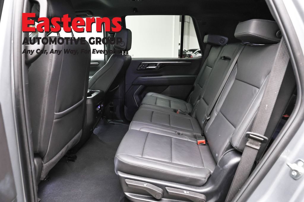 Used 2025 Chevrolet Tahoe LT AWD/4WD image 23