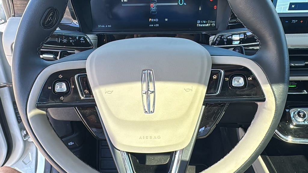 New 2025 Lincoln Corsair Grand Touring w/ Equipment Group 301A AWD/4WD image 10