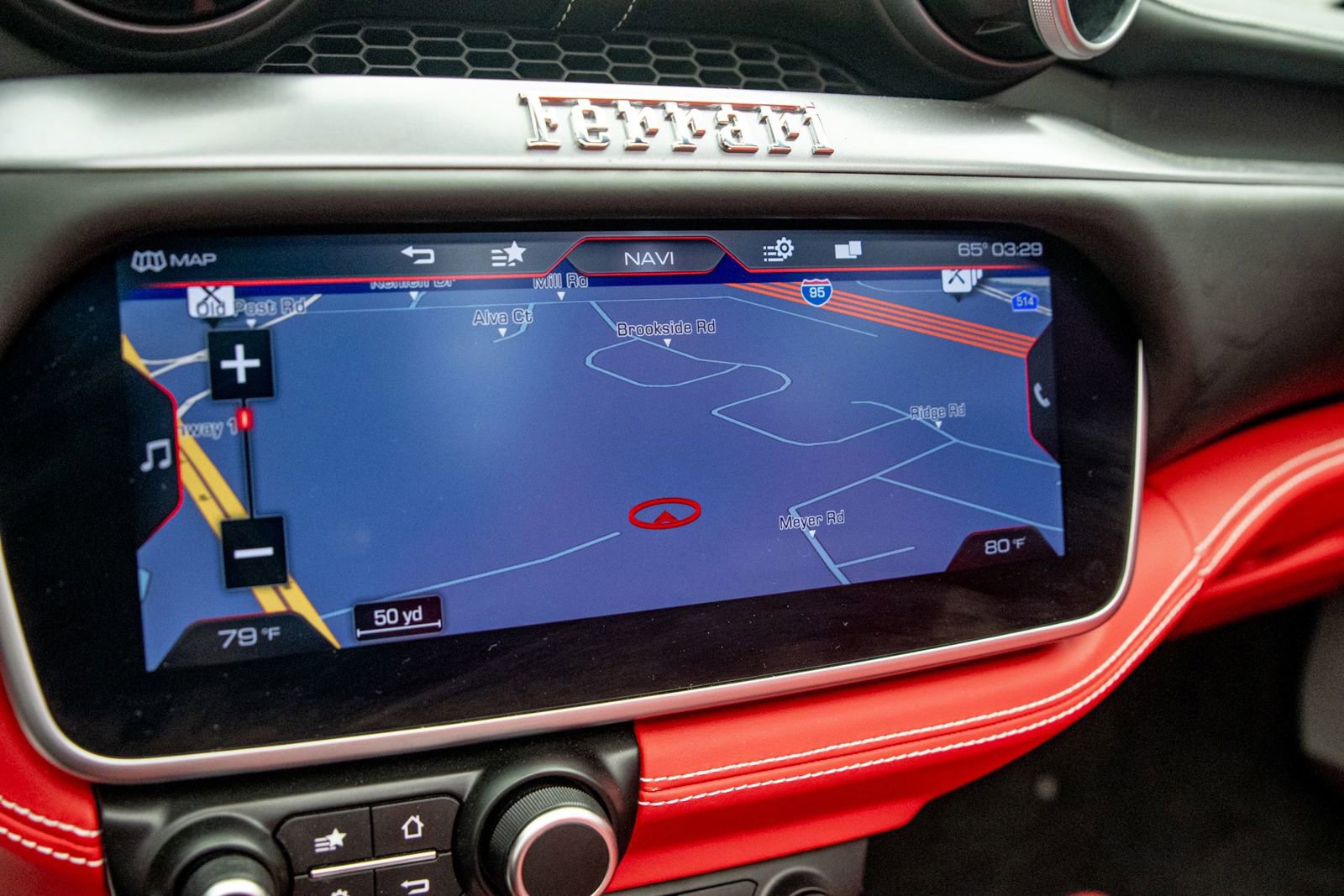 Used 2019 Ferrari Portofino RWD image 37