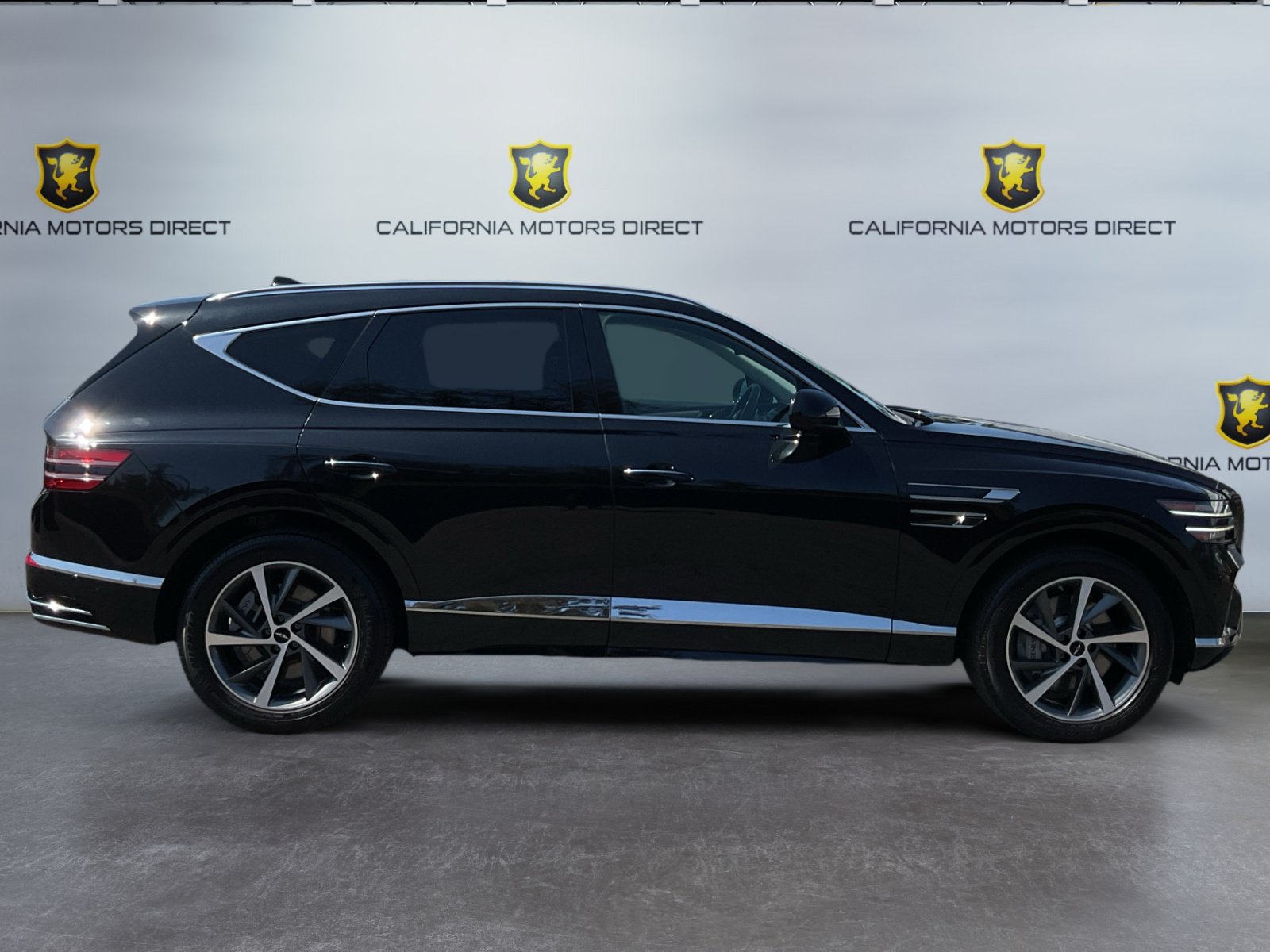 Used 2025 Genesis GV80 2.5T Advanced AWD/4WD image 4