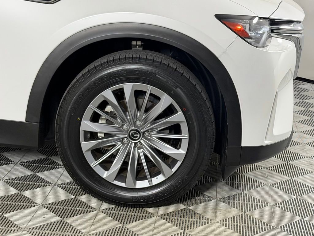 Used 2024 MAZDA CX-90 3.3 Turbo w/ Preferred Package image 13