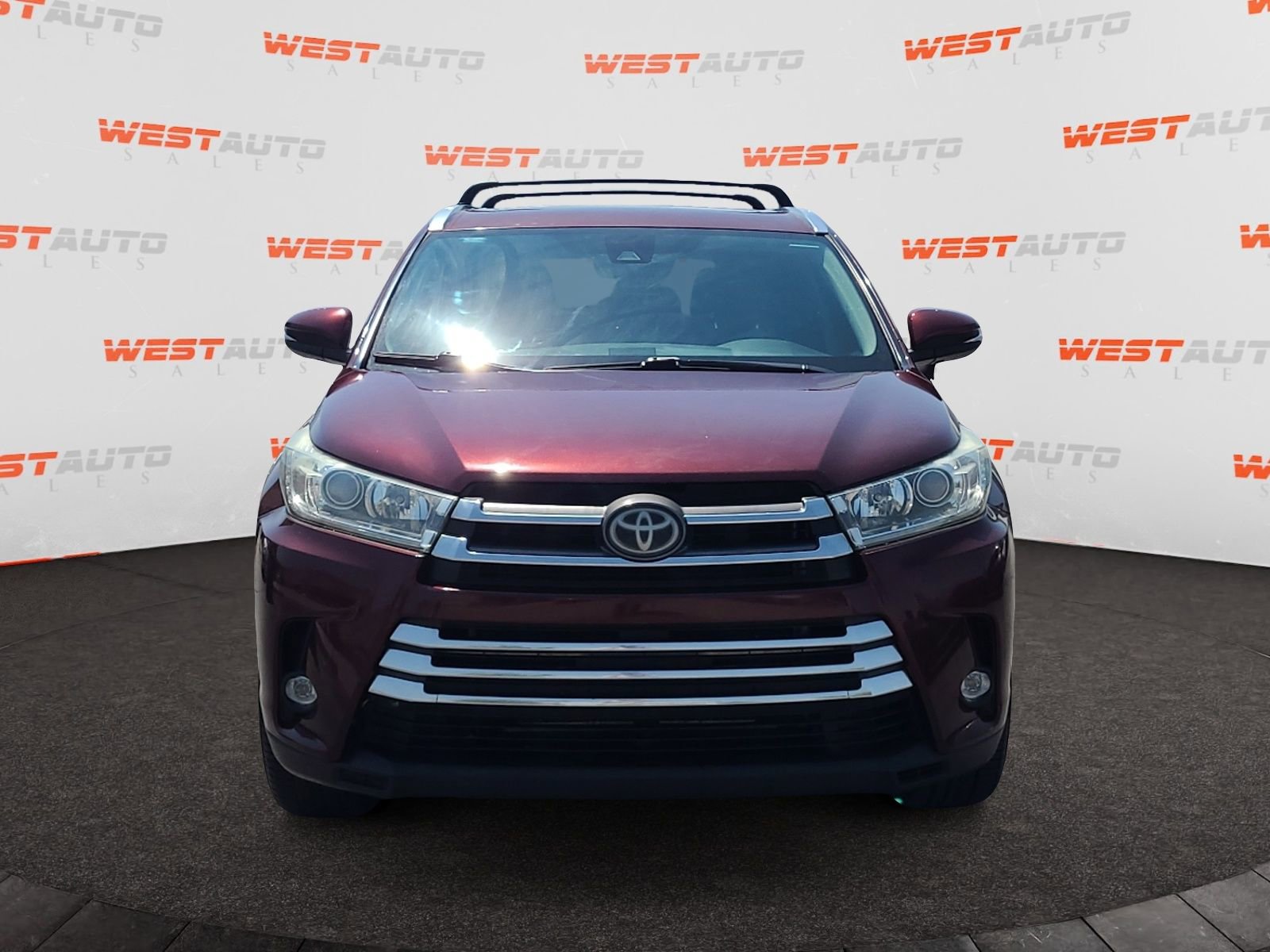 Used 2019 Toyota Highlander Limited AWD/4WD image 8