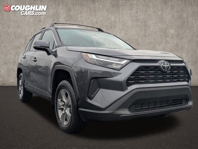 New 2025 Toyota RAV4 XLE w/ Convenience Package image 1